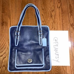 COACH Archive magazine tote